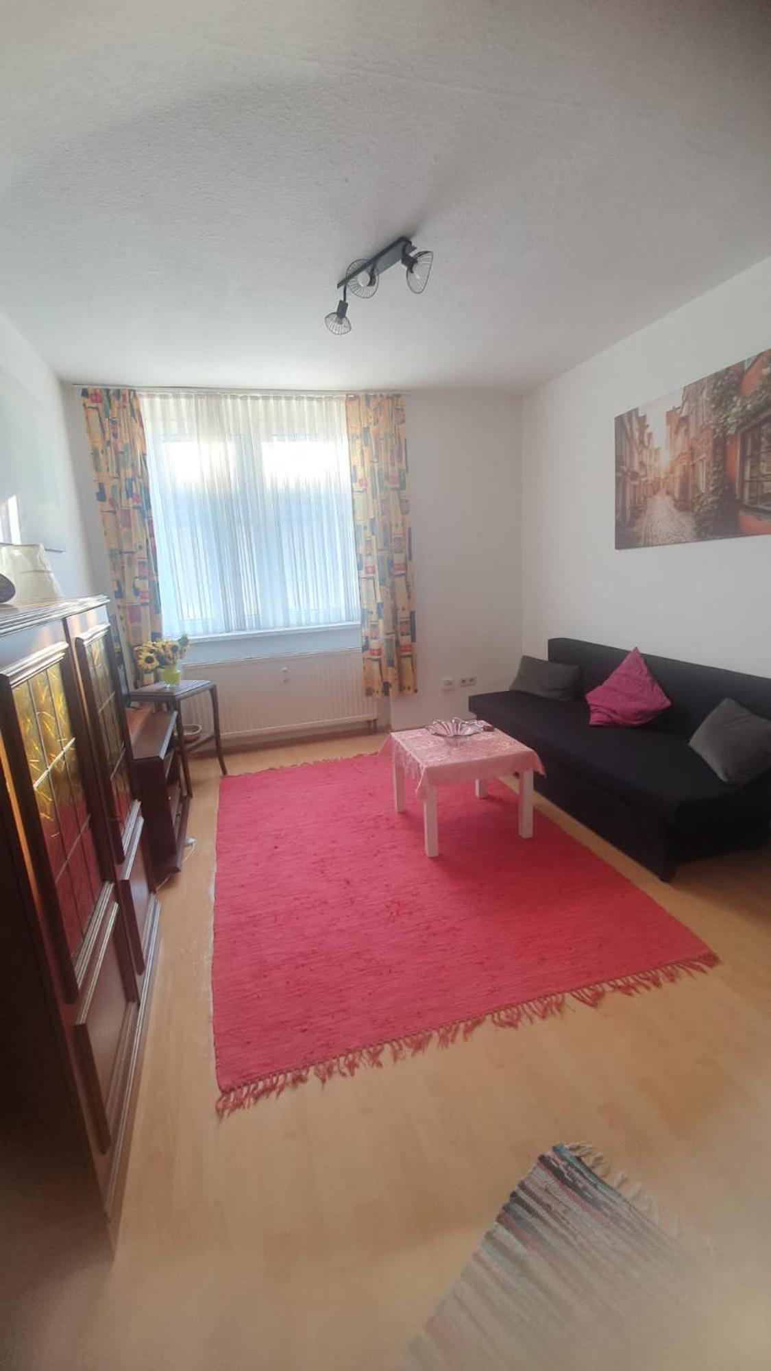 Monteur Wohnung 11 Пирмазенс Екстериор снимка